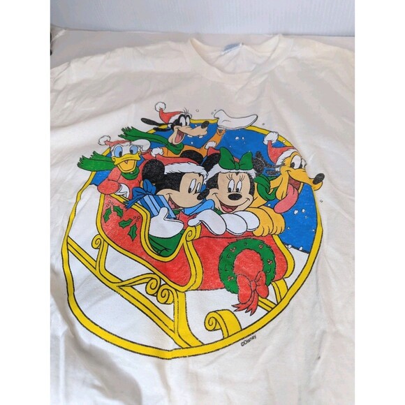 VTG Disney Adult L T Shirt Tee Delta Mickey Minnie Donald Pluto Goofy Christmas - Picture 1 of 11